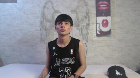 axel_milo_and_kairo online show from March 14, 1:20 am