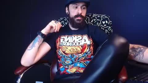 AxelColton online show from March 12, 6:40 am