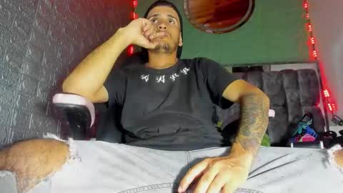 Axell Cross2 online show from February 13, 2:59 am