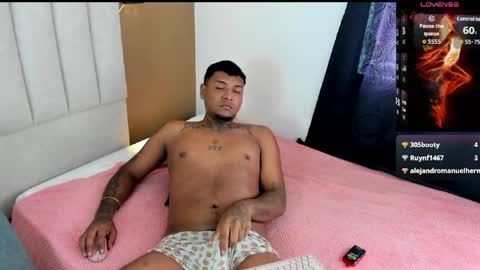 Axell online show from April 2, 1:51 pm