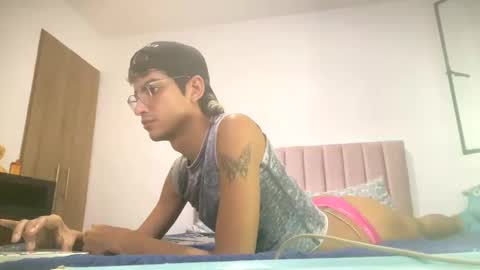 Axel  online show from January 14, 4:47 am