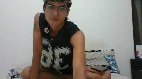 Axel  online show from March 11, 2:42 am