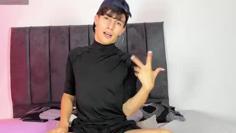 Axxxel  online show from April 16, 1:49 am