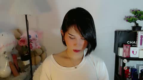 AYAHOSHILOVESYOU online show from January 7, 2:49 am