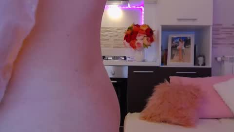 Ayanna online show from January 22, 8:06 pm