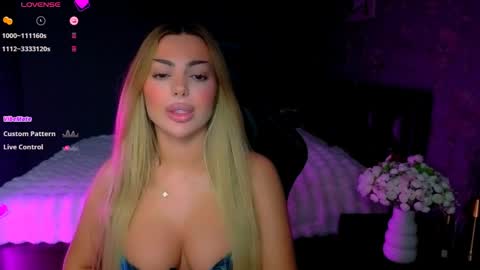  Ayla Demir  online show from April 5, 9:12 pm