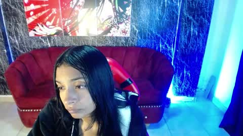 aylanny_m online show from April 21, 2:51 am