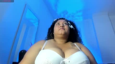 Ayliinn  online show from April 9, 2:04 am