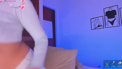 Aylin  online show from November 12, 12:18 pm