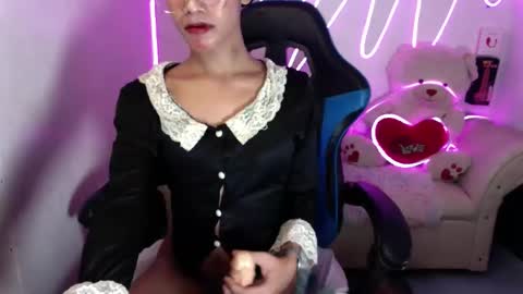 ayman2003 online show from April 18, 7:18 pm