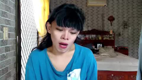 aymkyline online show from December 14, 4:41 am