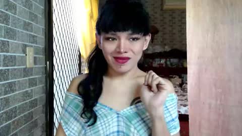 aymkyline online show from November 13, 2:25 am