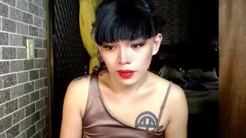 Snapshot of aymkyline chatting on October 4, 10:35 am aymkyline online show from October 4, 10:35 am