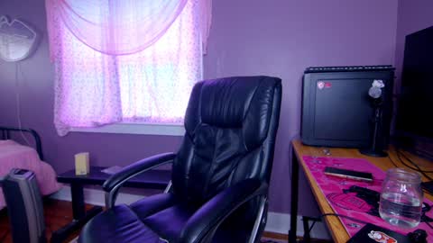 mia rand online show from November 9, 9:28 pm