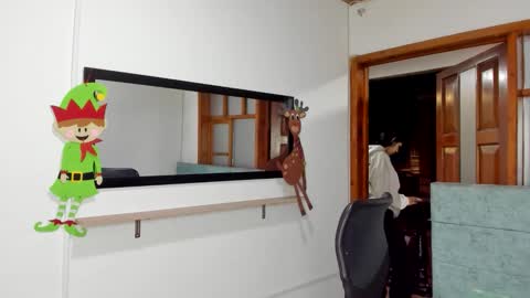 aysha_winxx online show from December 23, 3:23 am