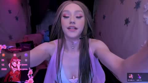   online show from March 8, 1:39 am