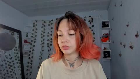Snapshot of azumi_saan chatting on October 19, 3:00 am azumi saan online show from October 19, 3:00 am