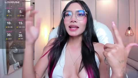 Snapshot of azurakindong chatting on September 25, 10:39 pm Azura online show from September 25, 10:39 pm