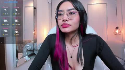 Snapshot of azurakindong chatting on March 5, 11:49 pm Azura online show from March 5, 11:49 pm
