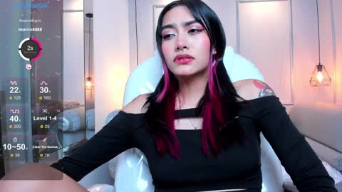 Snapshot of azurakindong chatting on February 6, 9:17 pm Azura online show from February 6, 9:17 pm