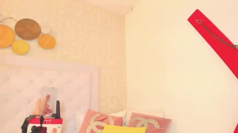 Anny online show from October 17, 7:51 pm