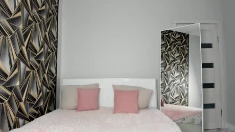 Monica online show from March 10, 3:00 am