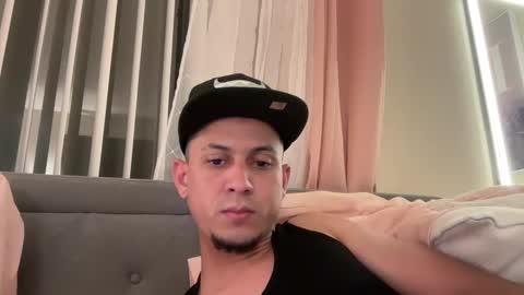 babboy25 online show from February 21, 5:24 am
