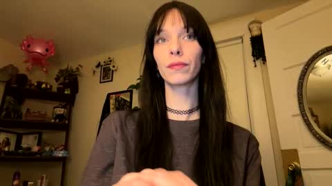 Fern Browning online show from March 8, 3:21 am