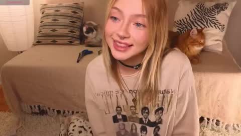 bb adele  online show from October 28, 4:19 pm