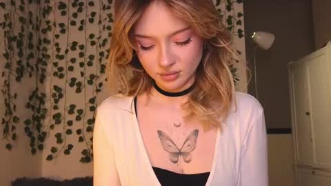 bb adele  online show from March 2, 9:22 pm