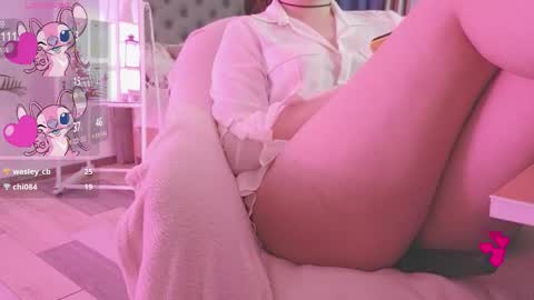 Snapshot of baby_debbie chatting on September 25, 12:39 am Debora online show from September 25, 12:39 am