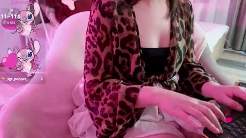 Snapshot of baby_debbie chatting on October 15, 12:58 am Debora online show from October 15, 12:58 am