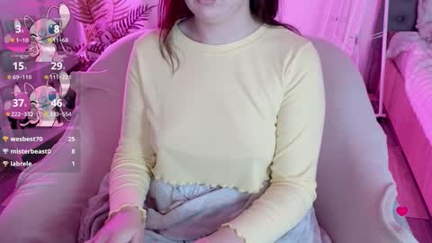 Snapshot of baby_debbie chatting on October 13, 12:23 am Debora online show from October 13, 12:23 am