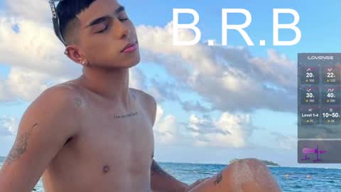 Snapshot of baby_dragun chatting on January 11, 5:10 am INDEPENDENT MODEL PLEASE HELP ME WITH A LIKE THANK YOU online show from January 11, 5:10 am