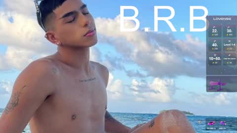 Snapshot of baby_dragun chatting on December 29, 4:05 am INDEPENDENT MODEL PLEASE HELP ME WITH A LIKE THANK YOU online show from December 29, 4:05 am