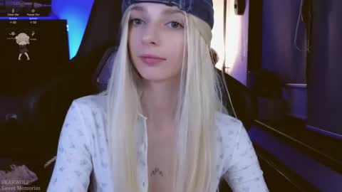 baby gopn1k online show from February 11, 6:11 pm