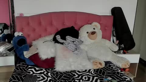 baby_punkk online show from February 27, 5:04 pm