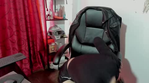 baby_punkk online show from January 27, 5:48 pm