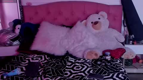 baby_punkk online show from February 22, 6:41 pm