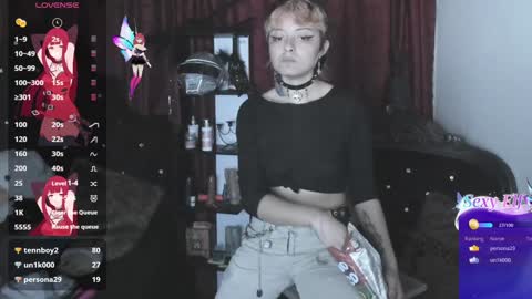 baby_punkk online show from February 5, 11:39 pm