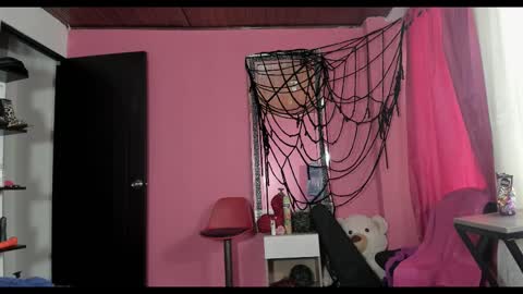 baby_punkk online show from March 12, 9:35 pm