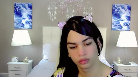Snapshot of baby_sky01 chatting on September 24, 12:23 pm KENDALL online show from September 24, 12:23 pm