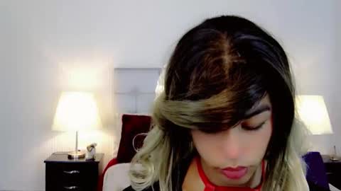 Snapshot of baby_sky01 chatting on September 25, 7:43 pm KENDALL online show from September 25, 7:43 pm