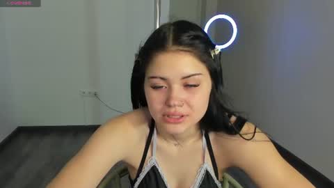 baby_sunsh1ne_ online show from June 15, 2:25 am