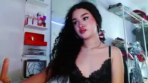 babybombom08 online show from June 17, 7:08 pm