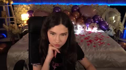 Sasha online show from February 6, 8:33 pm