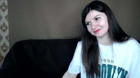 babykaten online show from November 12, 8:38 am