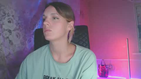 Snapshot of babymuro4ka chatting on September 20, 8:12 pm Sonya online show from September 20, 8:12 pm