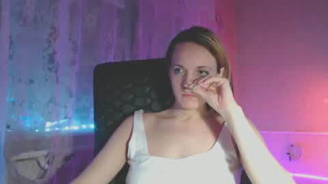 Snapshot of babymuro4ka chatting on February 20, 12:19 am Sonya online show from February 20, 12:19 am