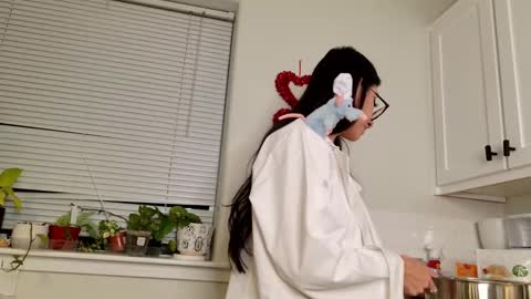 Squeebs 3 online show from February 8, 3:08 am